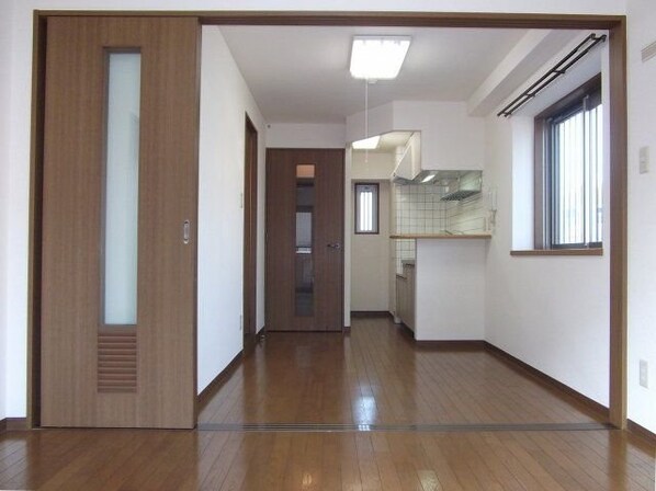 スズキヒルズの物件内観写真